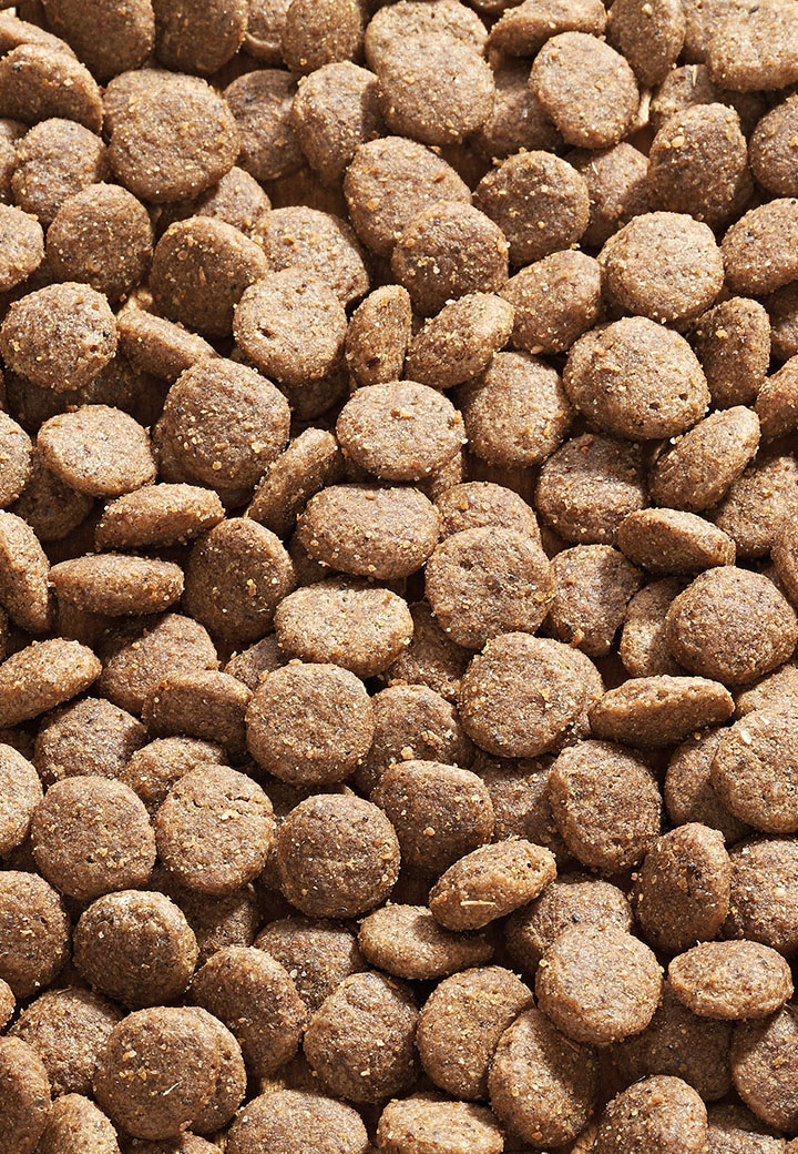 Cat Low Mineral